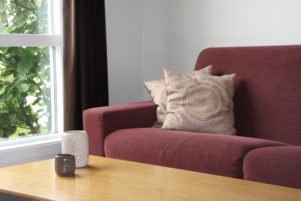 Frumskogar Guesthouse & Apartments クヴェラゲルジ エクステリア 写真