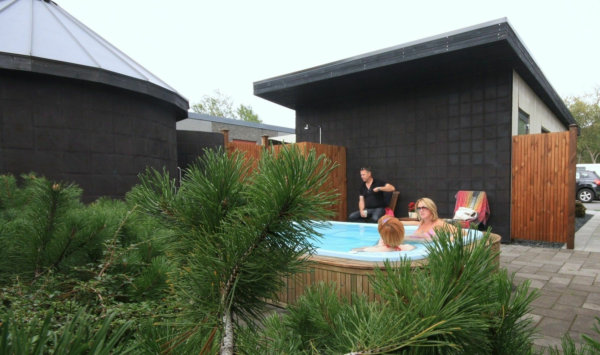 Frumskogar Guesthouse & Apartments クヴェラゲルジ エクステリア 写真